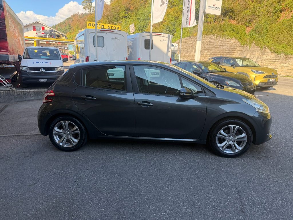 PEUGEOT 1.2 VTi Intuitive, Essence, Occasion / Utilisé, Manuelle - 6