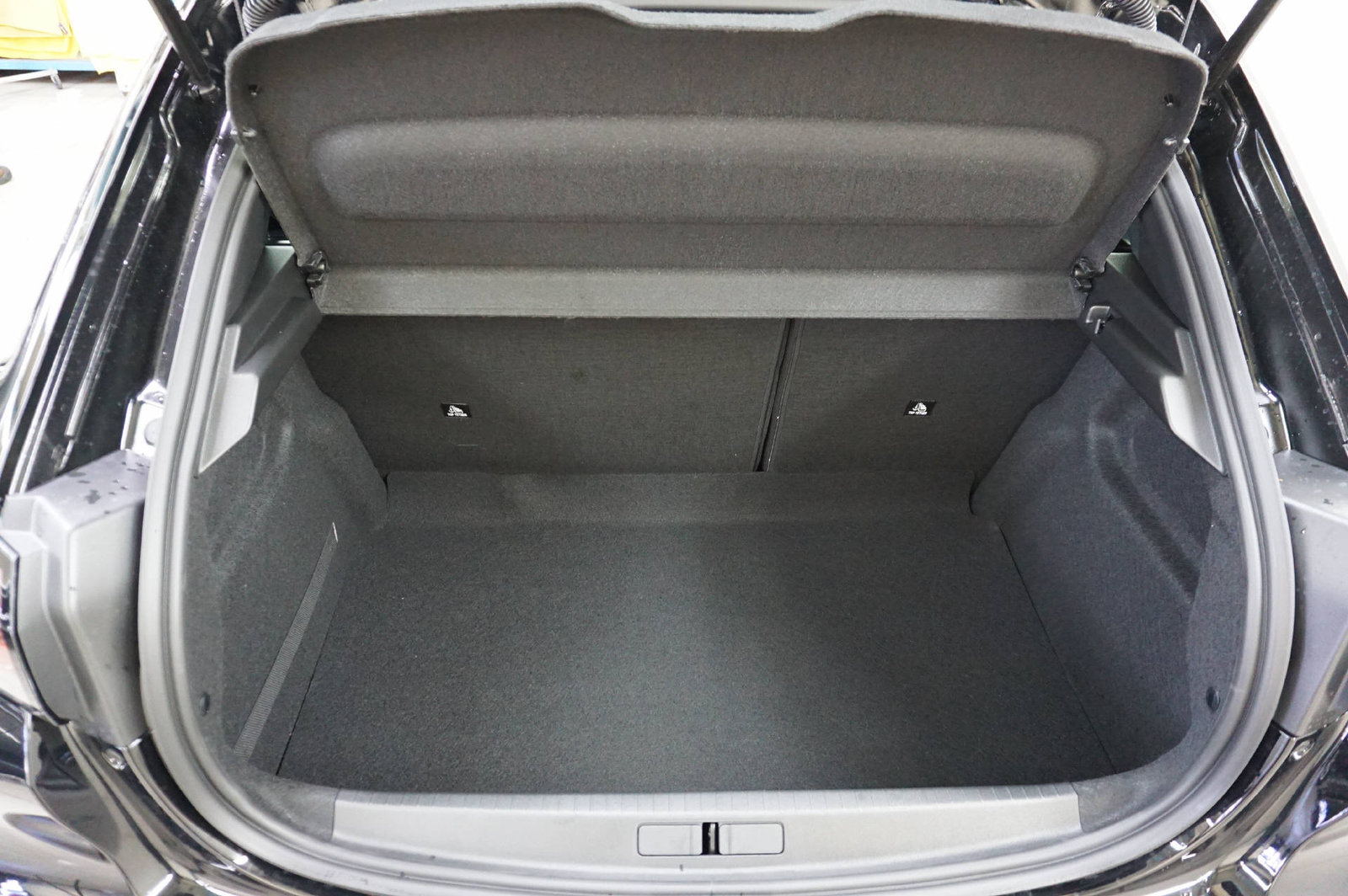 PEUGEOT 208 1.2 PureTech 100 Active Pack, Essence, Voiture de démonstration, Manuelle - 6