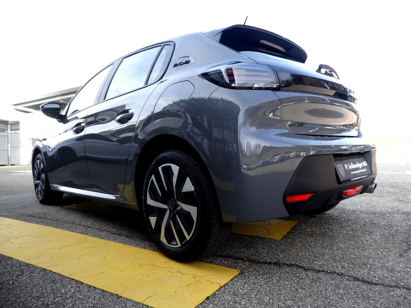 PEUGEOT 208 1.2 PureTech 100 Active 6. Gang, Essence, Voiture de démonstration, Manuelle - 4