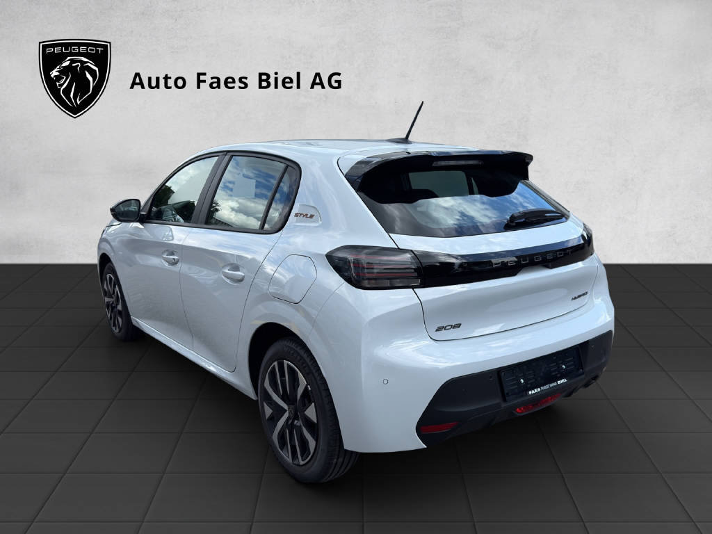 PEUGEOT 208 1.2 Hybrid Style, Mild-Hybrid Petrol/Electric, Ex-demonstrator, Automatic - 4