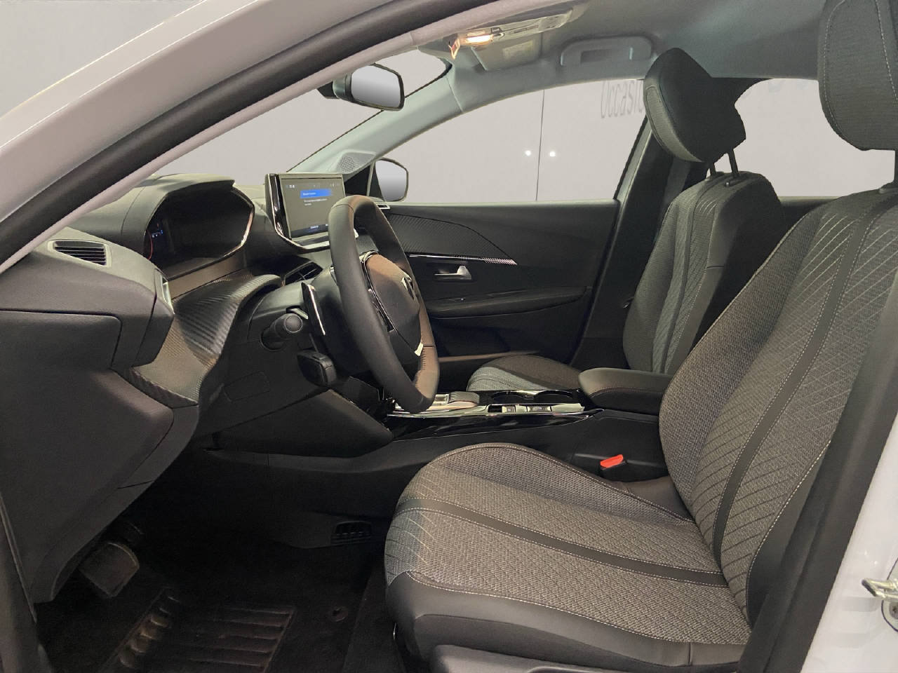 PEUGEOT 208 1.2 Hybrid Allure Premium, Hybride Léger Essence/Électricité, Voiture de démonstration, Automatique - 5