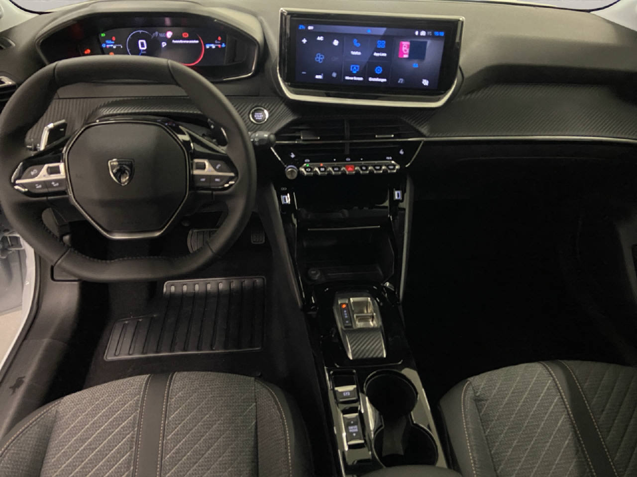 PEUGEOT 208 1.2 Hybrid Allure Premium, Full-Hybrid Petrol/Electric, Ex-demonstrator, Automatic - 6