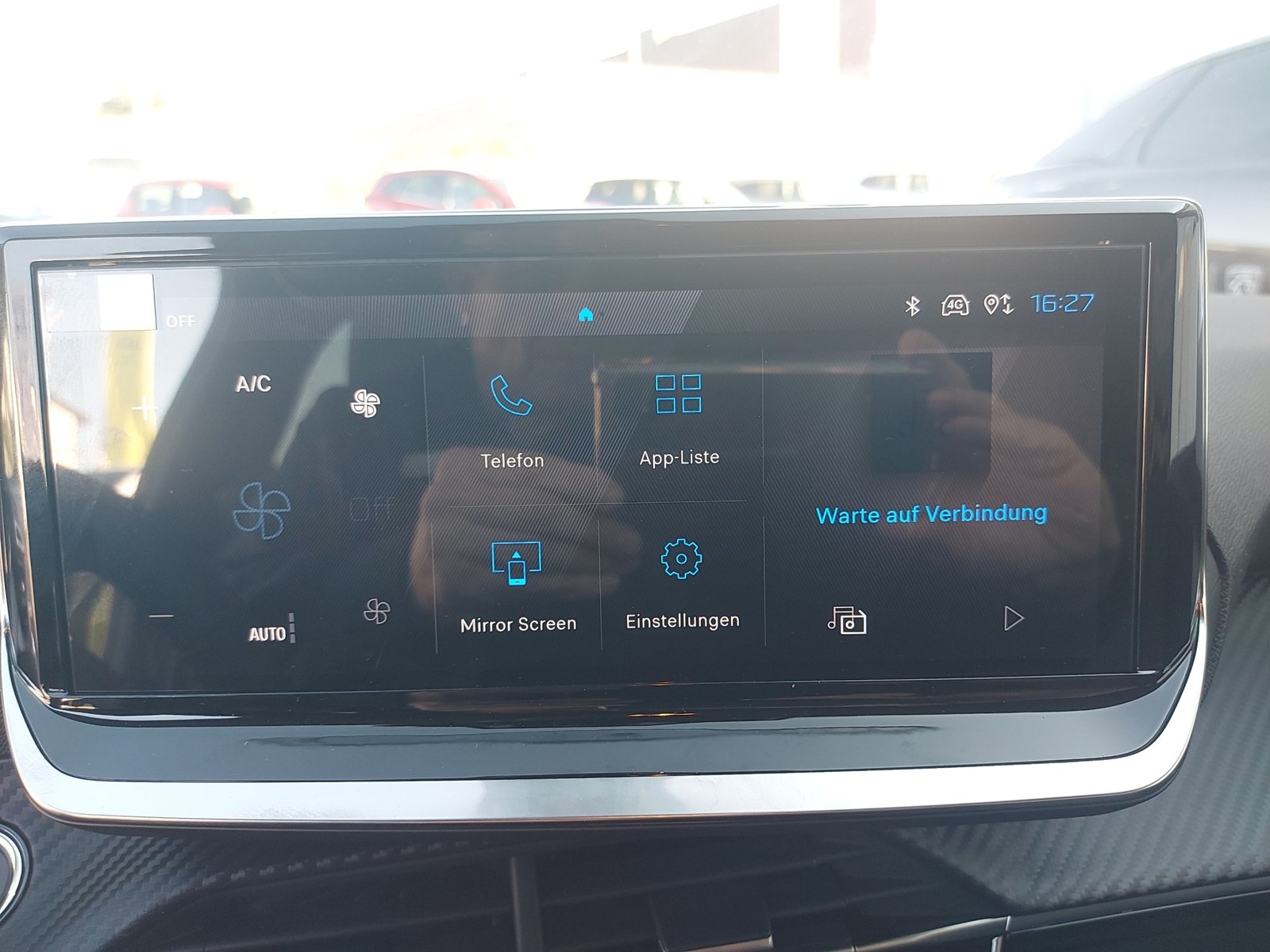 PEUGEOT 208 1.2 Hybrid Allure Premium, Mild-Hybrid Petrol/Electric, Ex-demonstrator, Automatic - 7