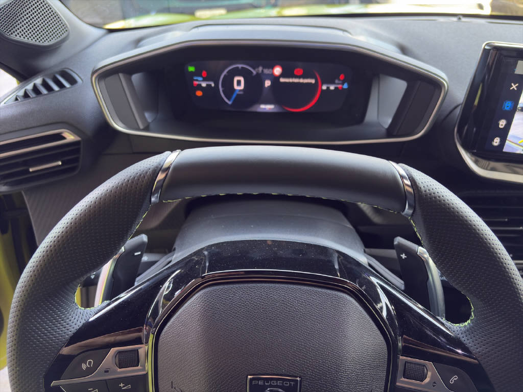 PEUGEOT 208 1.2 Hybrid GT, Mild-Hybrid Benzin/Elektro, Vorführwagen, Automatik - 6