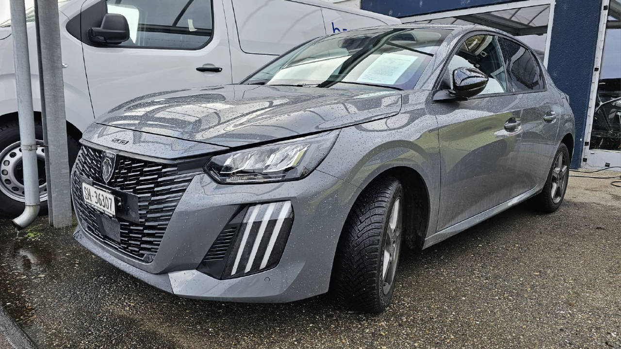 PEUGEOT 208 1.2 Hybrid Allure Premium