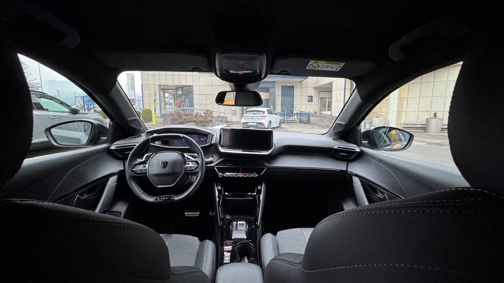 PEUGEOT 208 1.2 Hybrid 145 GT, Hybride Leggero Benzina/Elettrica, Auto dimostrativa, Automatico - 5