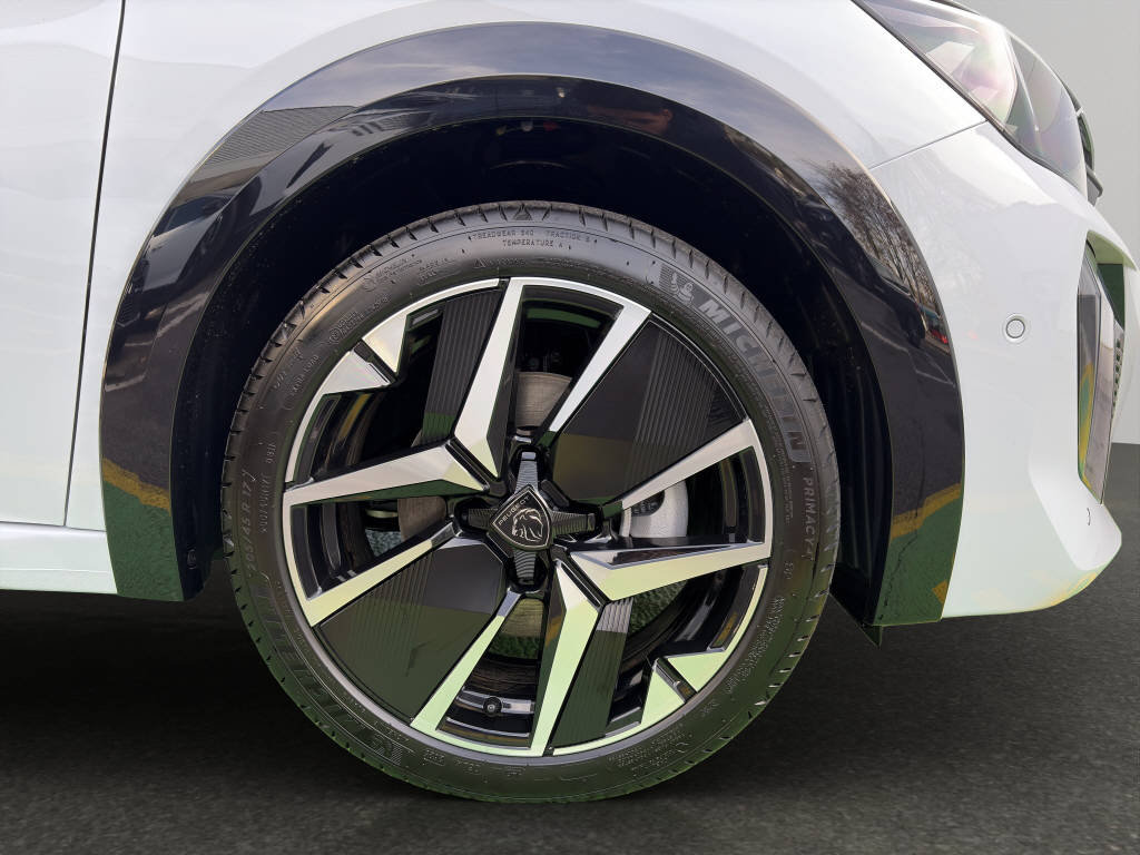 PEUGEOT 208 1.2 Hybrid 145 GT, Mild-Hybrid Petrol/Electric, Ex-demonstrator, Automatic - 5