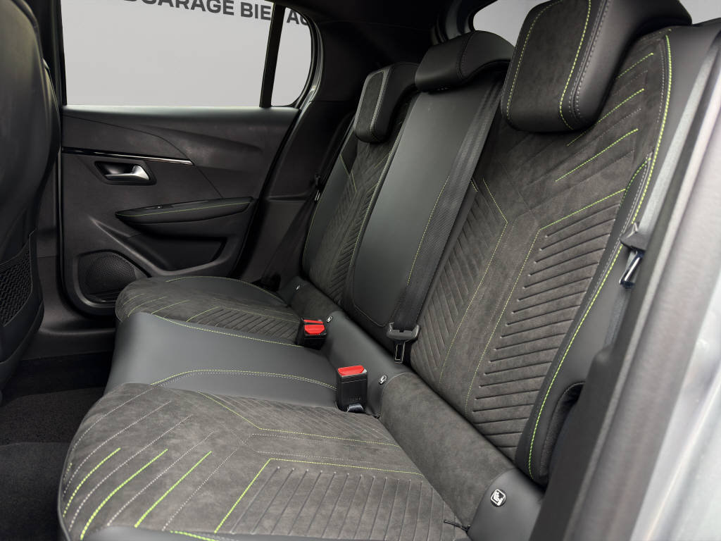 PEUGEOT 208 1.2 Hybrid 145 GT, Hybride Leggero Benzina/Elettrica, Auto dimostrativa, Automatico - 7