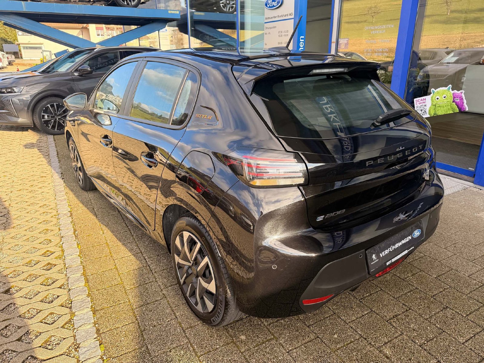 PEUGEOT 208 e-Style 5 Jahre Garantie I Wärmepumpe, Elektro, Vorführwagen, Automatik - 7