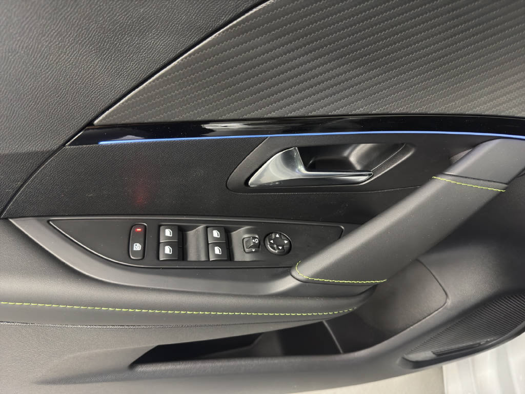 PEUGEOT 208 1.2 Hybrid 145 GT, Hybride Leggero Benzina/Elettrica, Auto dimostrativa, Automatico - 6