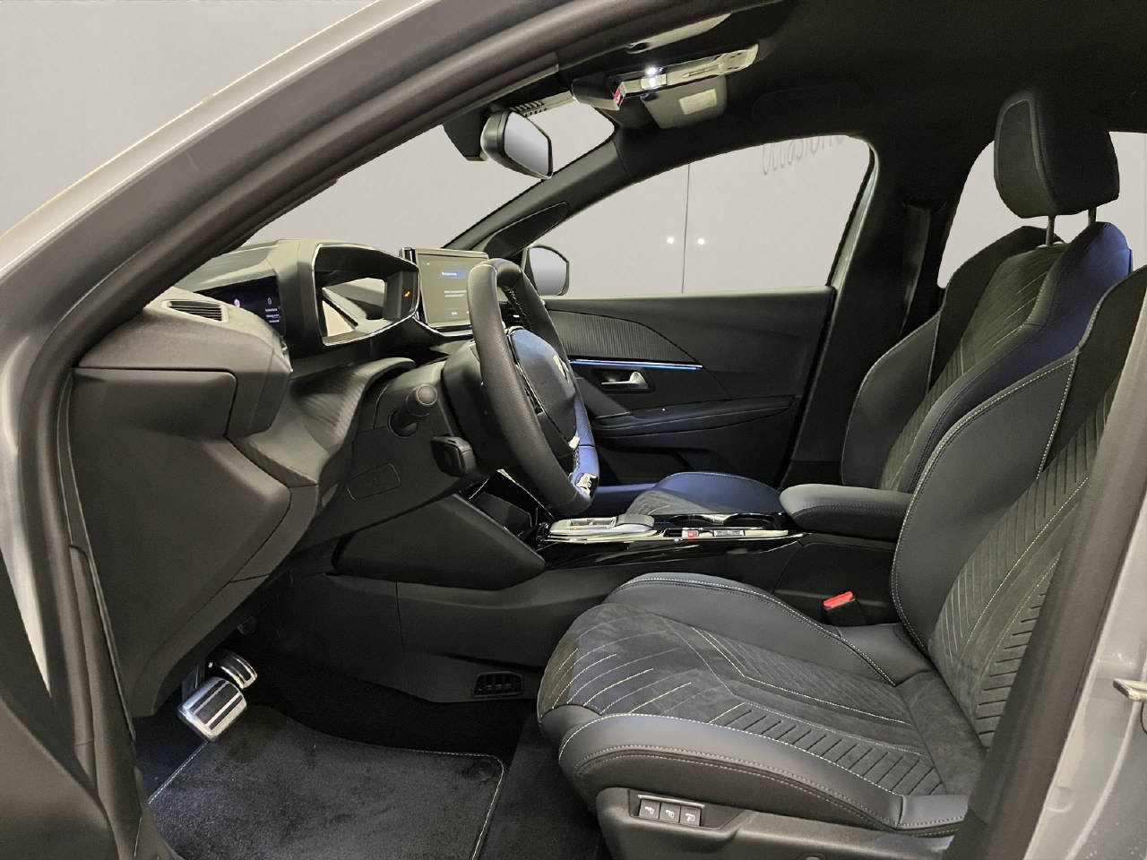 PEUGEOT 208 1.2 Hybrid 145 GT, Hybride Léger Essence/Électricité, Voiture de démonstration, Automatique - 6