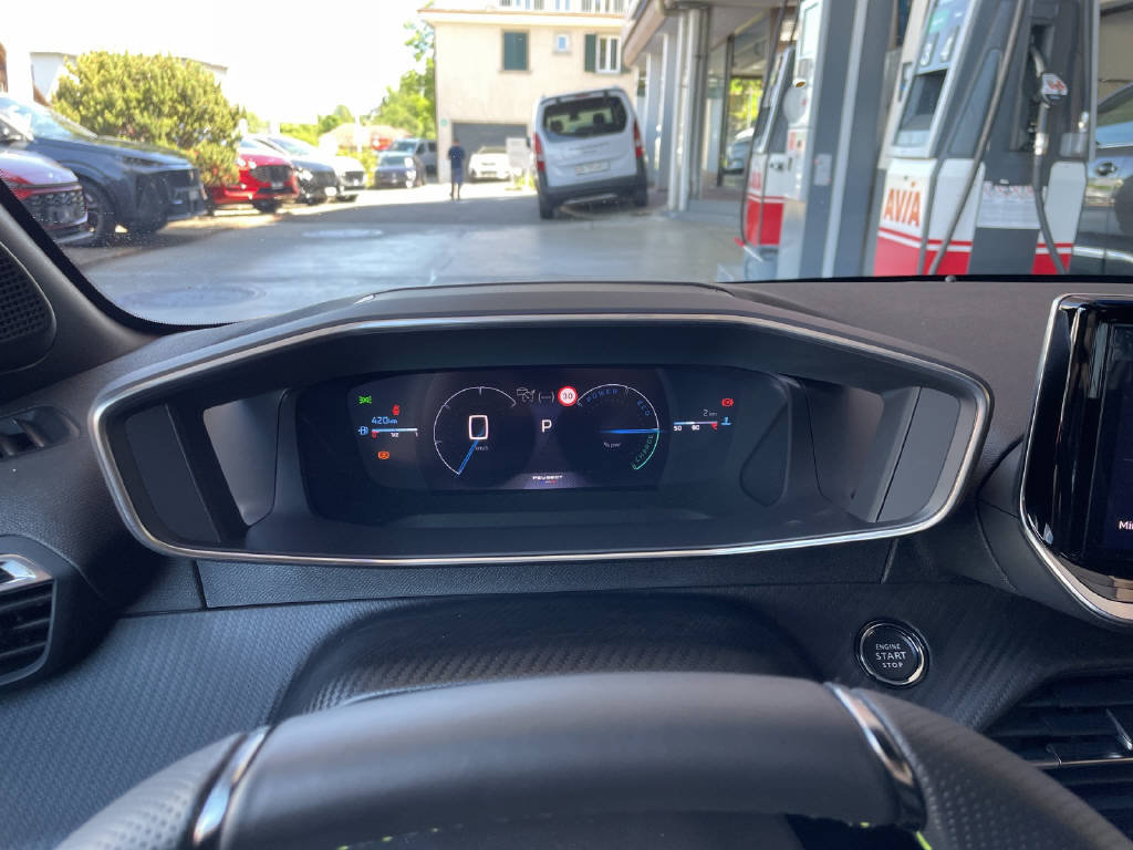 PEUGEOT 208 1.2 Hybrid 145 GT, Mild-Hybrid Petrol/Electric, Ex-demonstrator, Automatic - 6