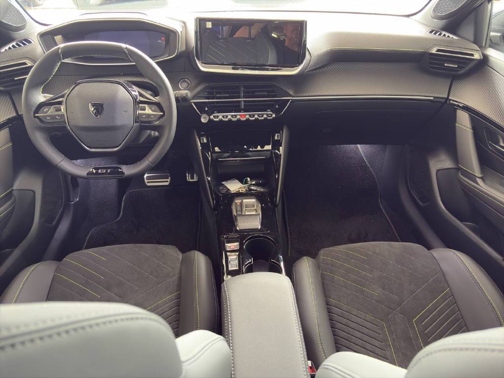 PEUGEOT 208 e-GT, Electric, Ex-demonstrator, Automatic - 7