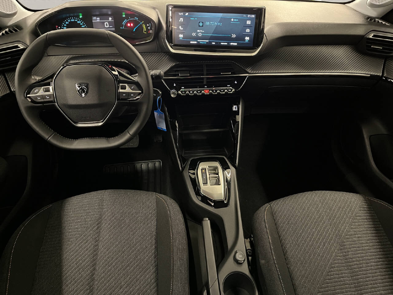 PEUGEOT 208 1.2 Hybrid Style, Mild-Hybrid Benzin/Elektro, Vorführwagen, Automatik - 7