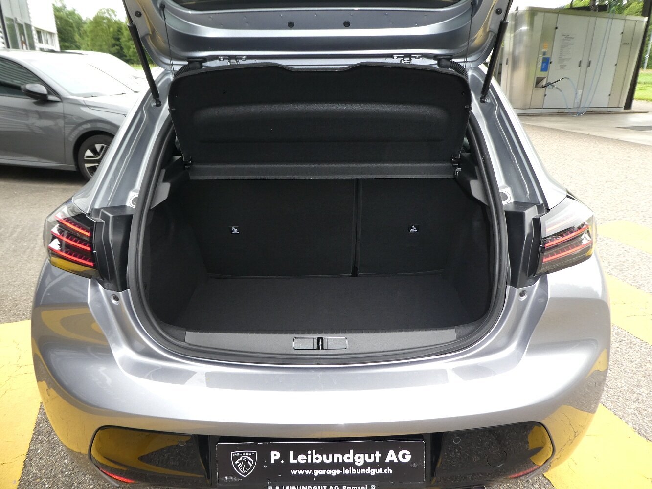 PEUGEOT 208 1.2 Hybrid 145 GT, Mild-Hybrid Benzin/Elektro, Vorführwagen, Automatik - 7