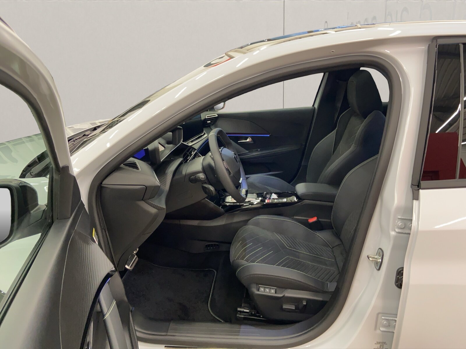 PEUGEOT 208 1.2 Hybrid 145 GT Exclusive, Hybride Leggero Benzina/Elettrica, Auto dimostrativa, Automatico - 5