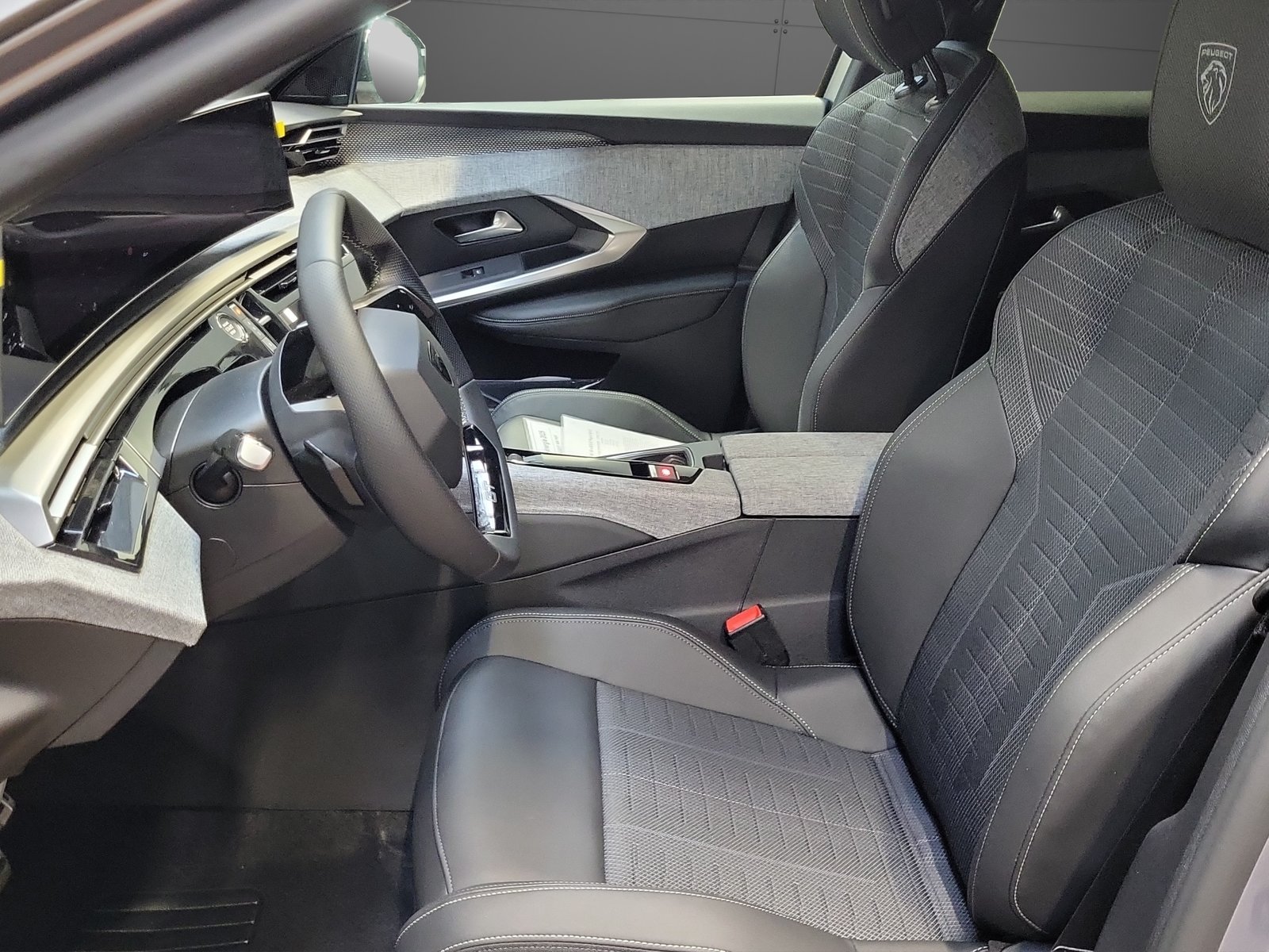 PEUGEOT 3008 1.6 PHEV GT, Plug-in-Hybrid Benzin/Elektro, Neuwagen, Automatik - 5