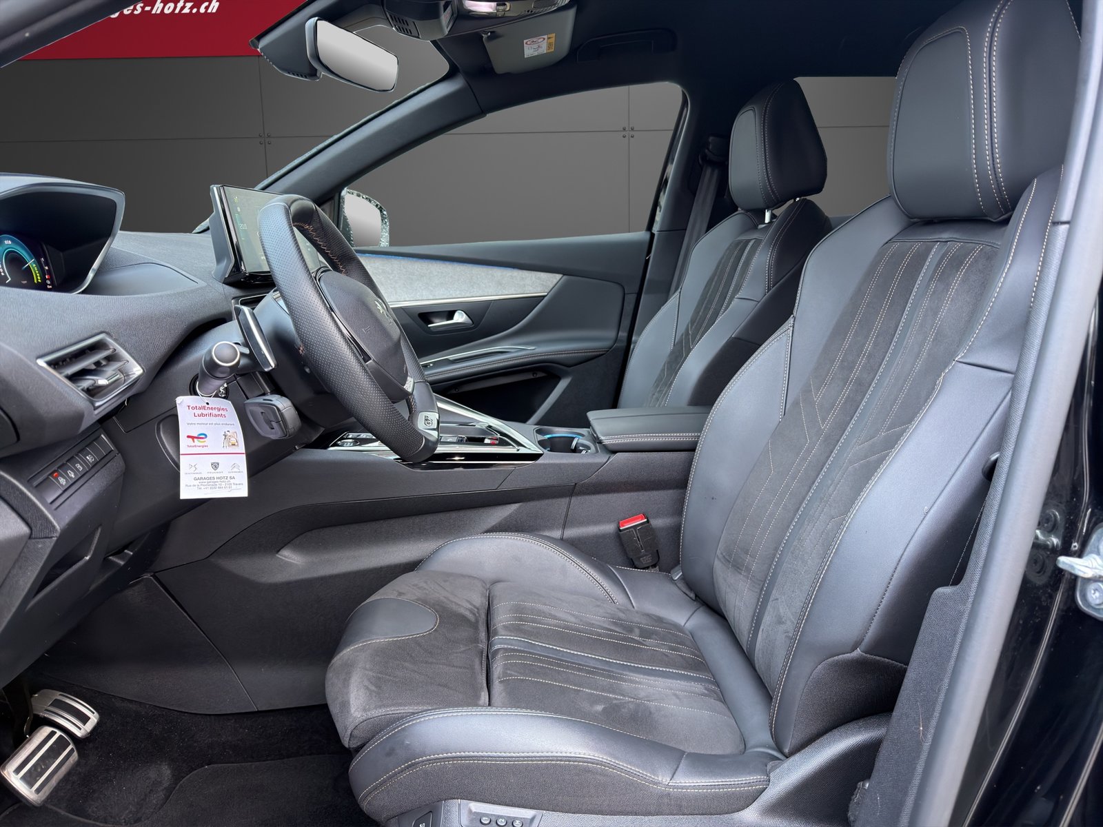 PEUGEOT 3008 300e Hybrid4 GT, Plug-in-Hybrid Petrol/Electric, Second hand / Used, Automatic - 6