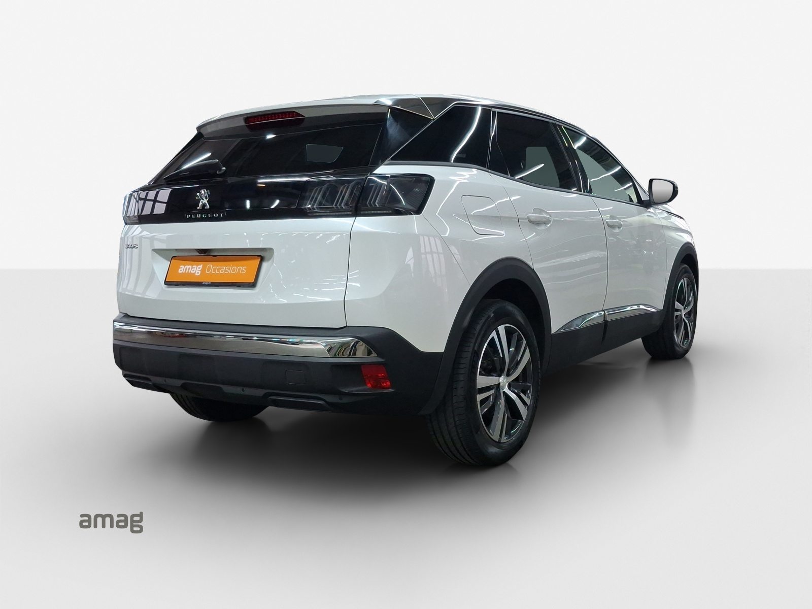 PEUGEOT 3008 136 e-DSC AllureP, Petrol, Second hand / Used, Automatic - 5