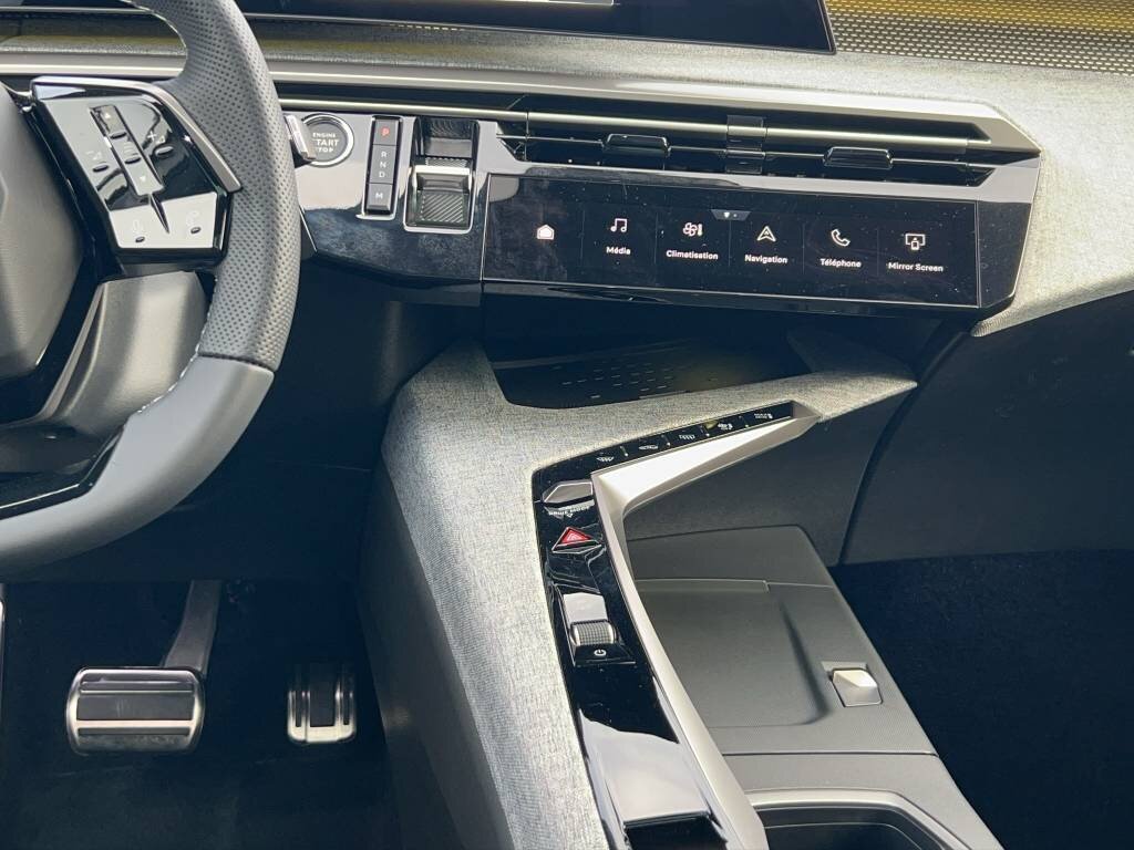 PEUGEOT 3008 145 e-DCS6 Hybrid GT Exclusive, Petrol, Ex-demonstrator, Automatic - 7