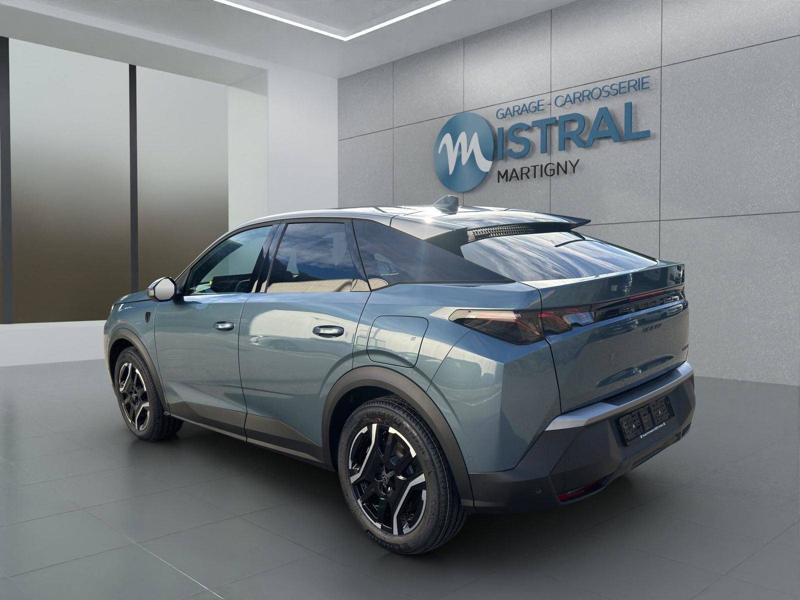 PEUGEOT 3008 1.6 PHEV GT, Plug-in-Hybrid Petrol/Electric, New car, Automatic - 3
