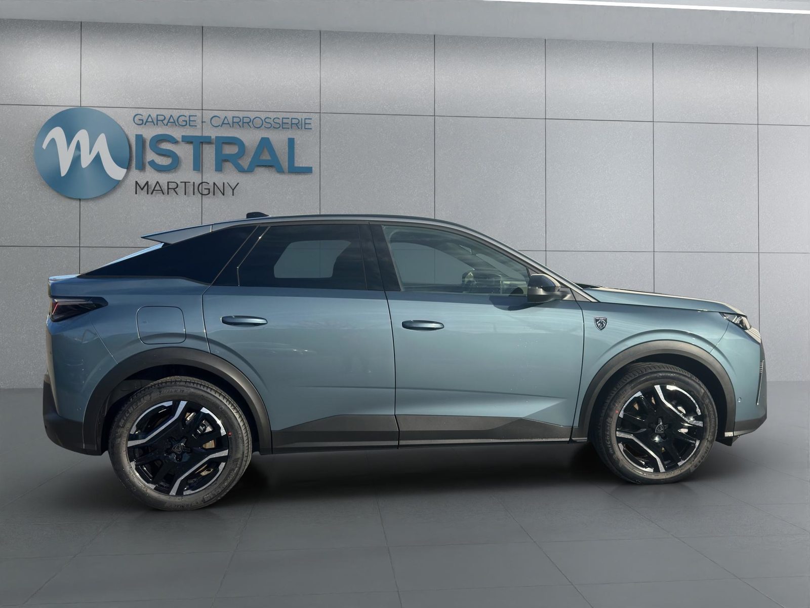 PEUGEOT 3008 1.6 PHEV GT, Plug-in-Hybrid Petrol/Electric, New car, Automatic - 6
