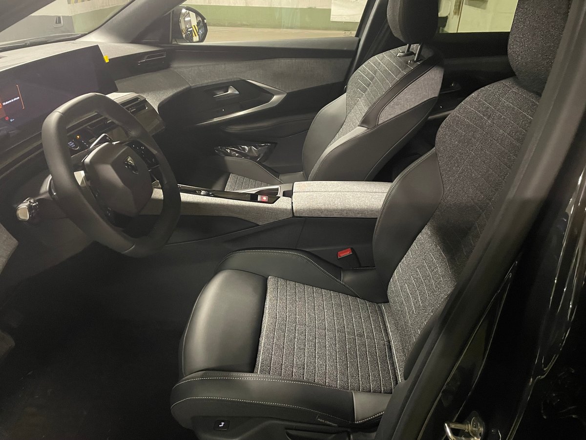 PEUGEOT 3008 145 e-DCS Allure, Mild-Hybrid Petrol/Electric, New car, Automatic - 6