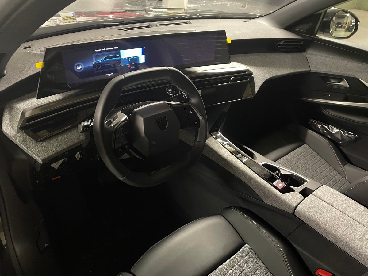 PEUGEOT 3008 145 e-DCS Allure, Mild-Hybrid Petrol/Electric, New car, Automatic - 7