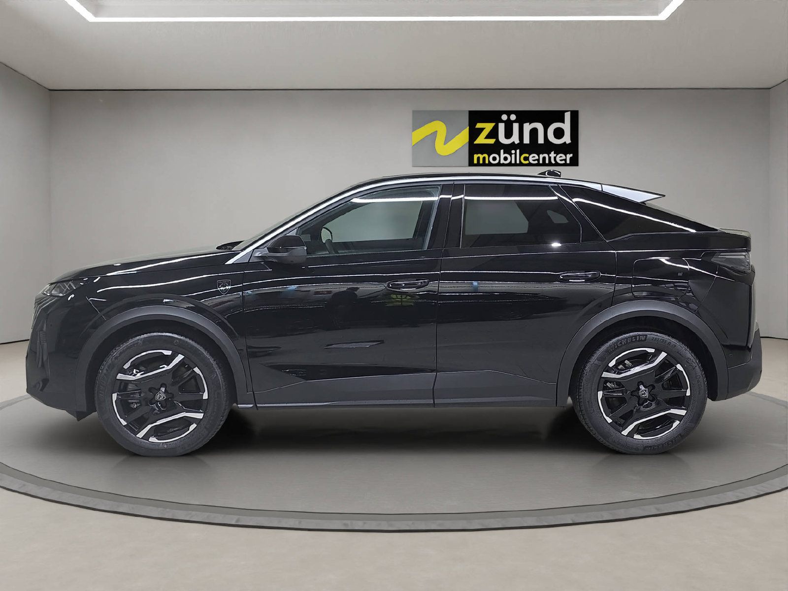 PEUGEOT 3008 1.6 Plug-in Hybrid 195 GT, Plug-in-Hybrid Benzina/Elettrica, Auto nuove, Automatico - 2