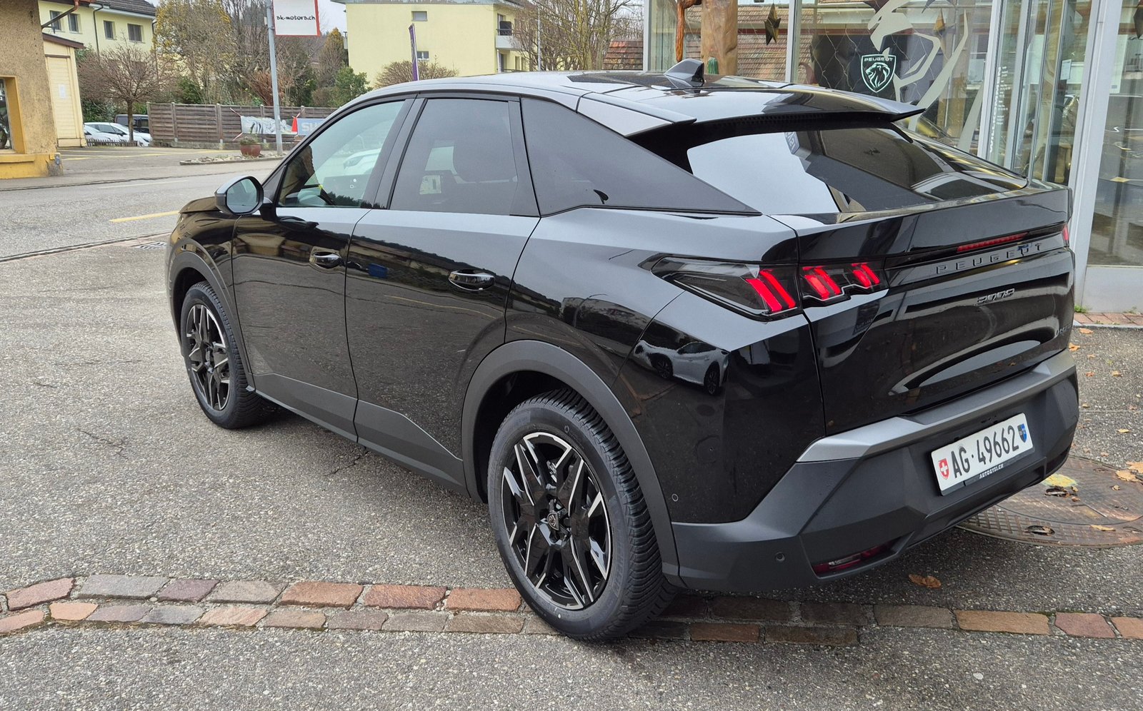 PEUGEOT 3008 MHEV Allure Helvetia, Hybride Leggero Benzina/Elettrica, Auto nuove, Automatico - 2