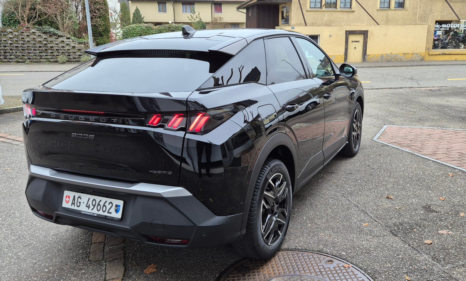 PEUGEOT 3008 MHEV Allure Helvetia, Hybride Leggero Benzina/Elettrica, Auto nuove, Automatico - 3
