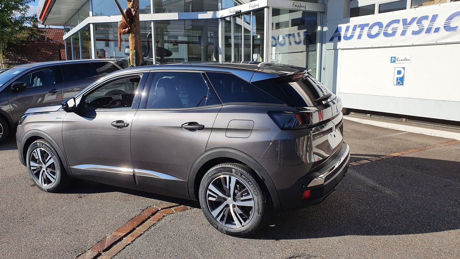 PEUGEOT 3008 Allure Pack Helvetia, Plug-in-Hybrid Benzina/Elettrica, Auto nuove, Automatico - 2