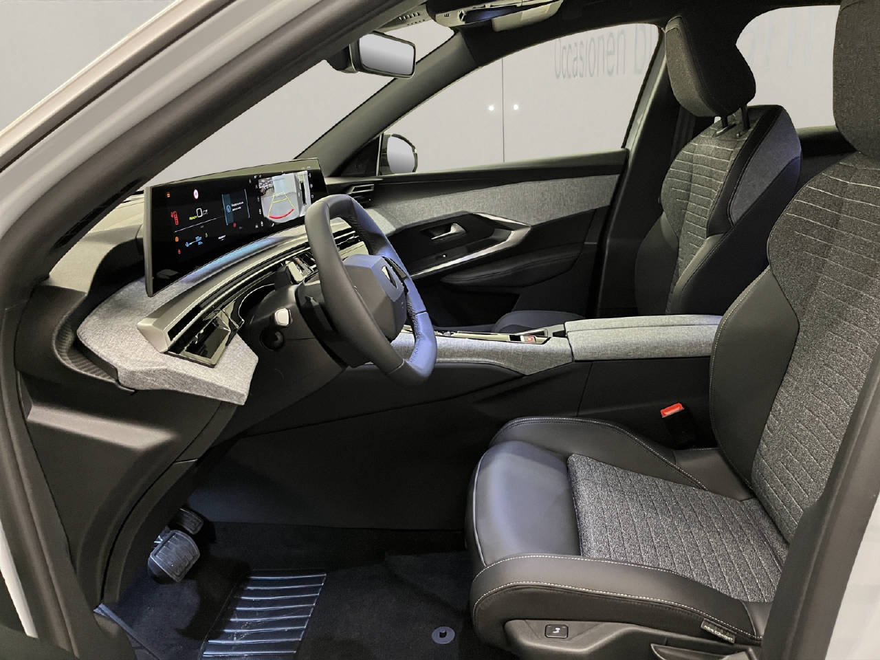 PEUGEOT 3008 e-Allure Premium AWD, Elettrica, Auto nuove, Automatico - 7