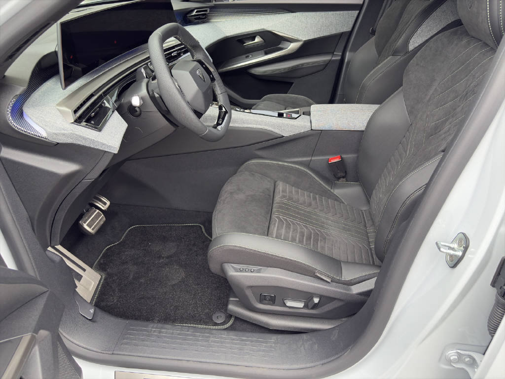 PEUGEOT 3008 long range e-GT Exclusive, Electric, New car, Automatic - 5