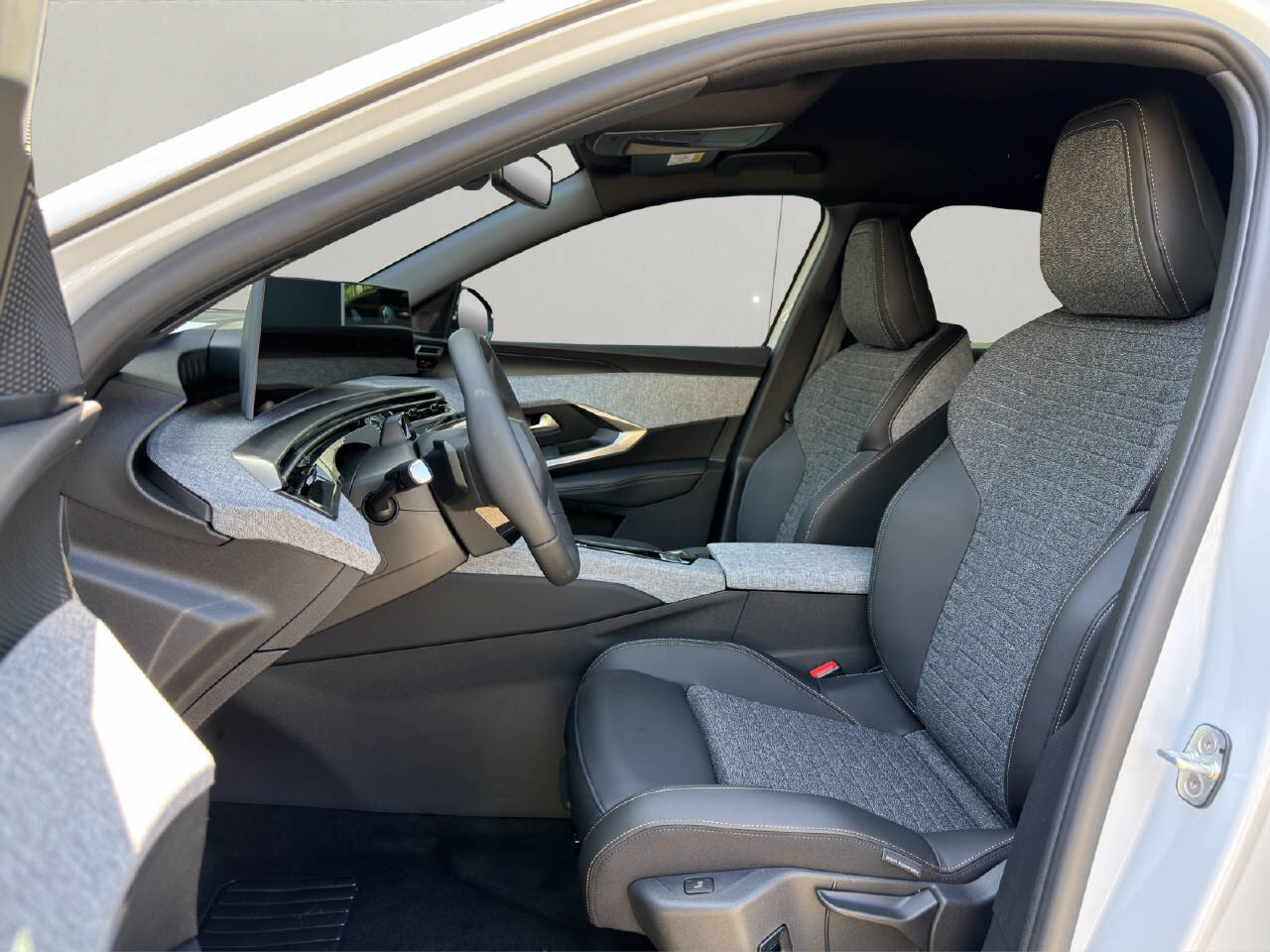 PEUGEOT 3008 e-Allure Premium AWD, Elektro, Neuwagen, Automatik - 4