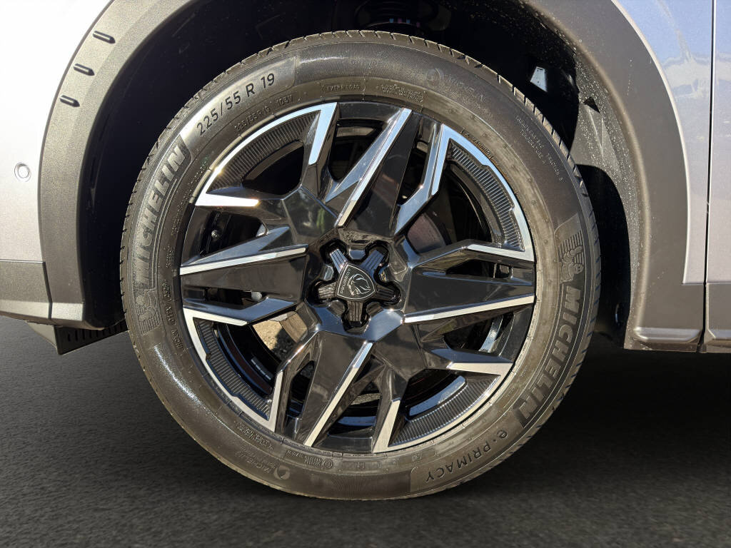 PEUGEOT 3008 1.2 Hybrid Business, Hybride Leggero Benzina/Elettrica, Auto nuove, Automatico - 5