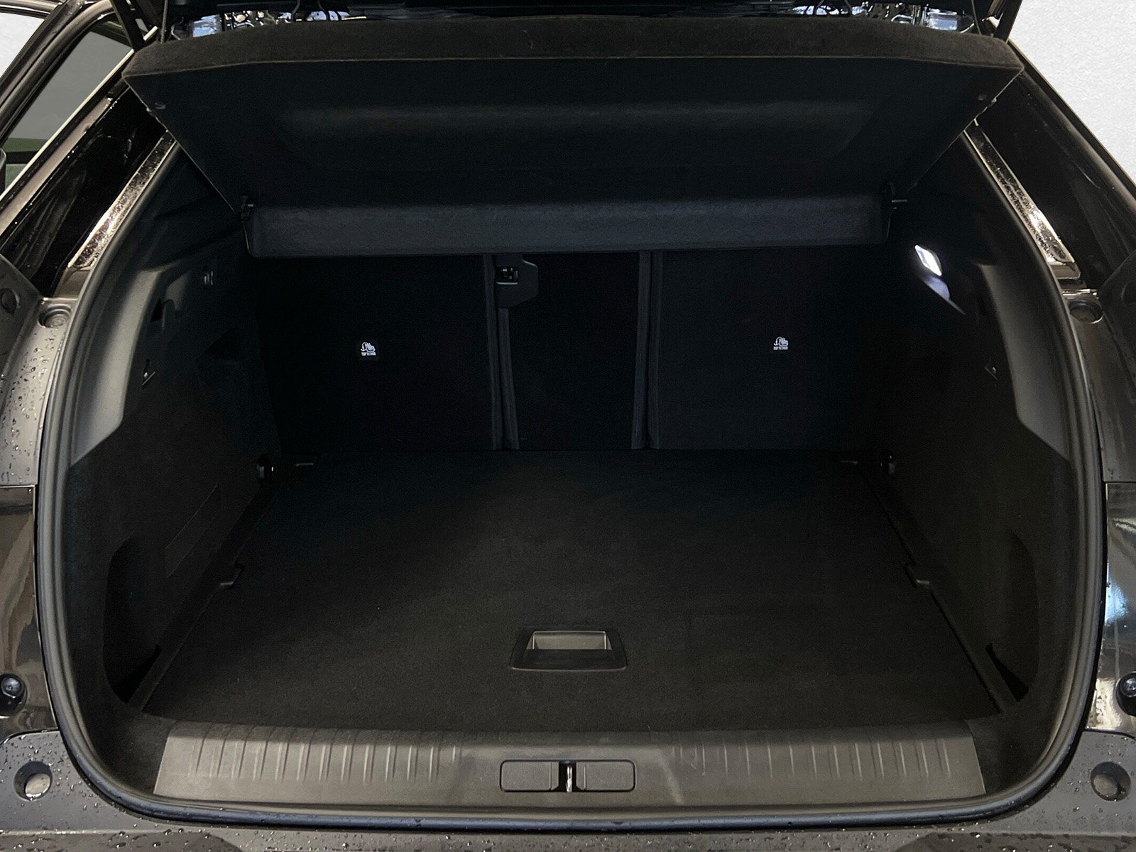 PEUGEOT 3008 e-Allure, Elettrica, Occasioni / Usate, Automatico - 6