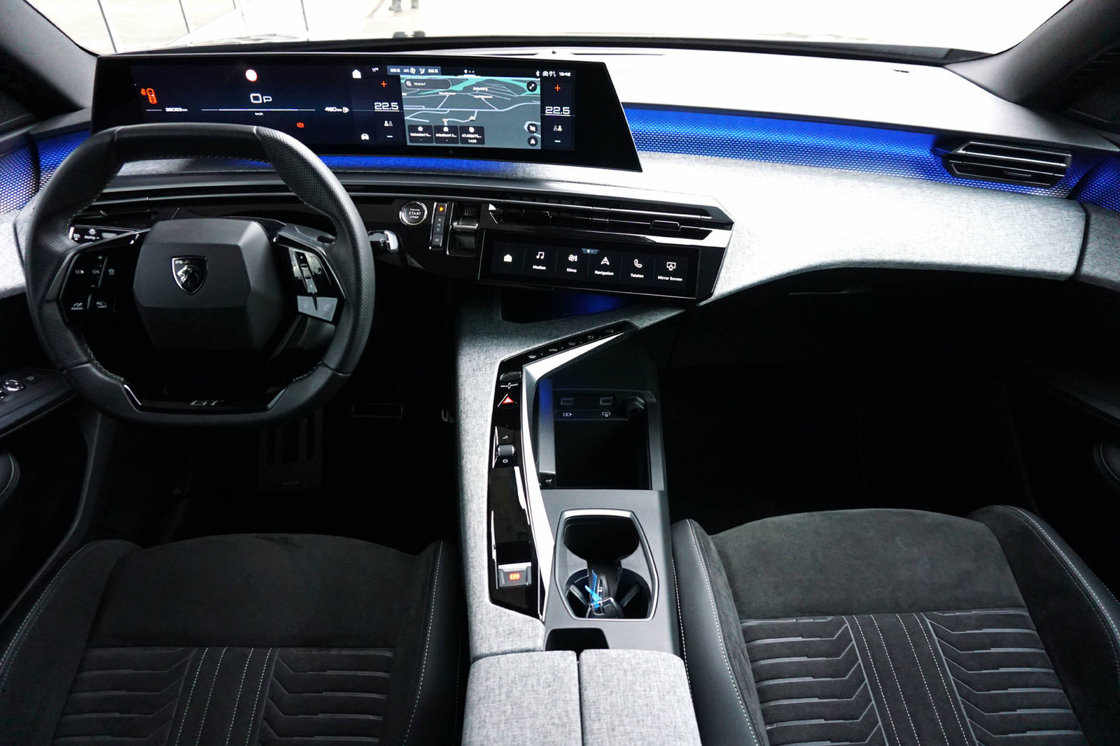 PEUGEOT 3008 1.2 Hybrid GT, Hybride Leggero Benzina/Elettrica, Occasioni / Usate, Automatico - 4