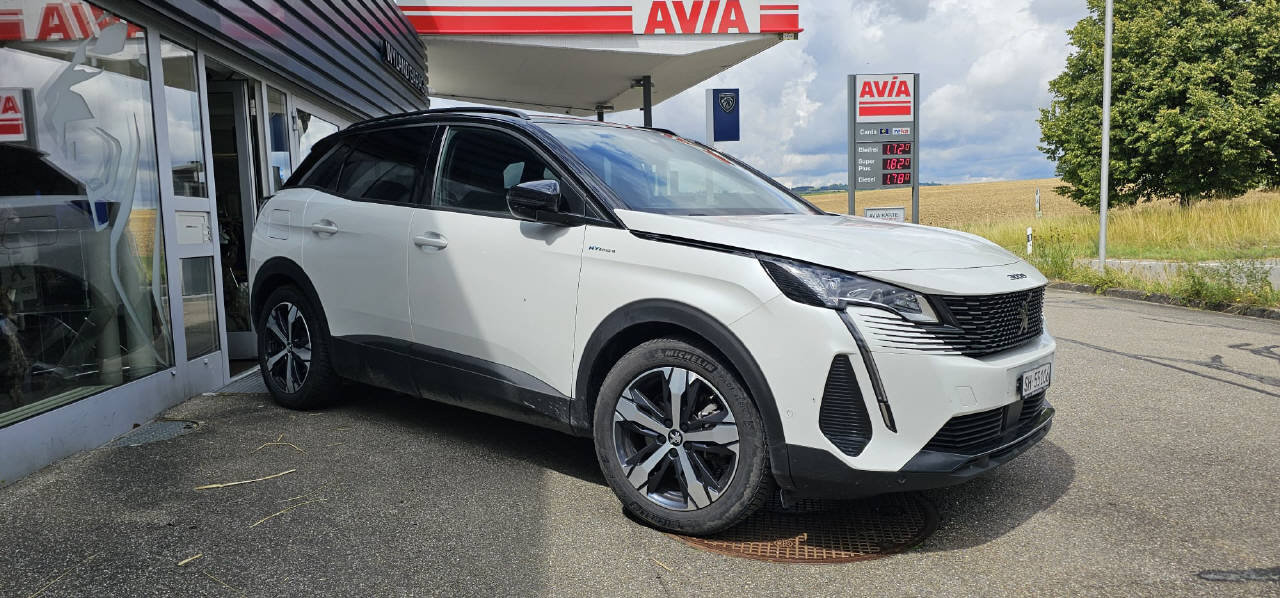 PEUGEOT 3008 1.6 Plug-in Hybrid4 GT Pack, Plug-in-Hybrid Benzin/Elektro, Occasion / Gebraucht, Automatik - 4