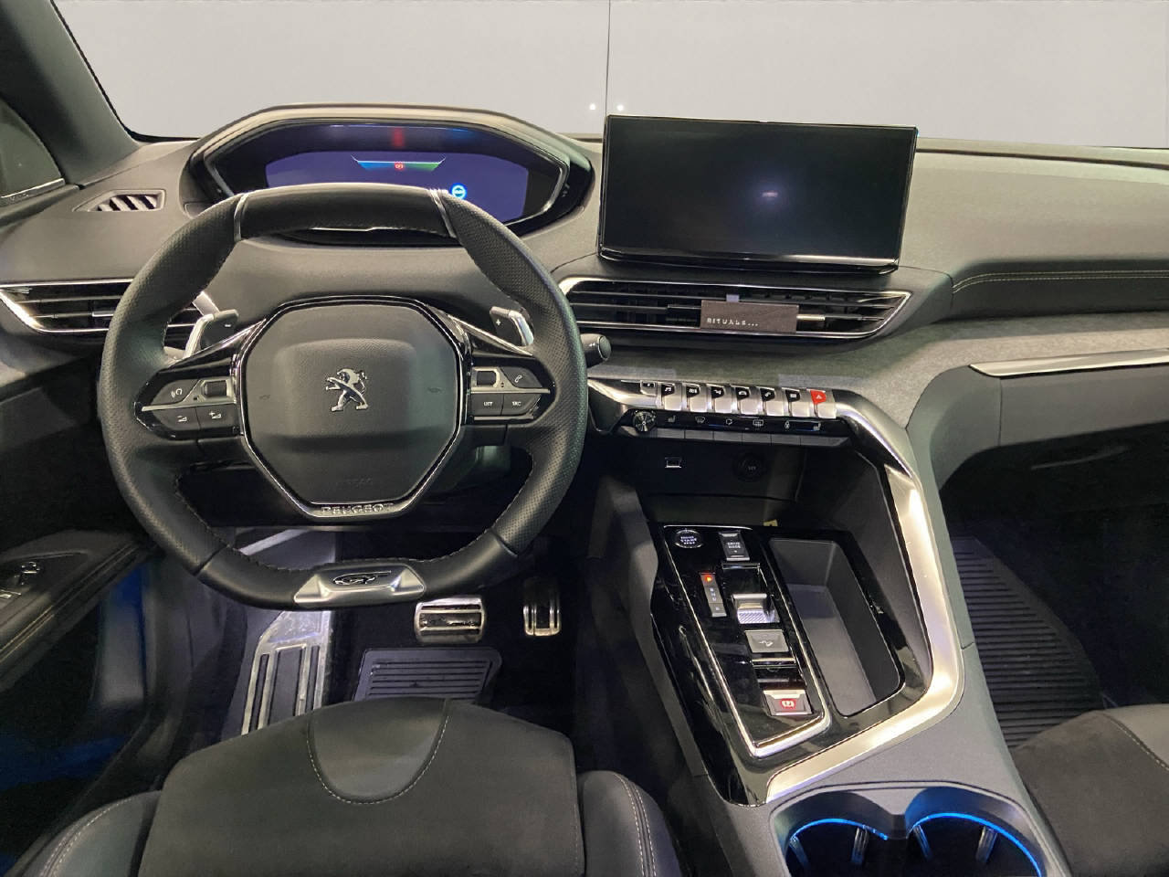 PEUGEOT 3008 1.6 Plug-in Hybrid4 GT, Plug-in-Hybrid Benzin/Elektro, Occasion / Gebraucht, Automatik - 6