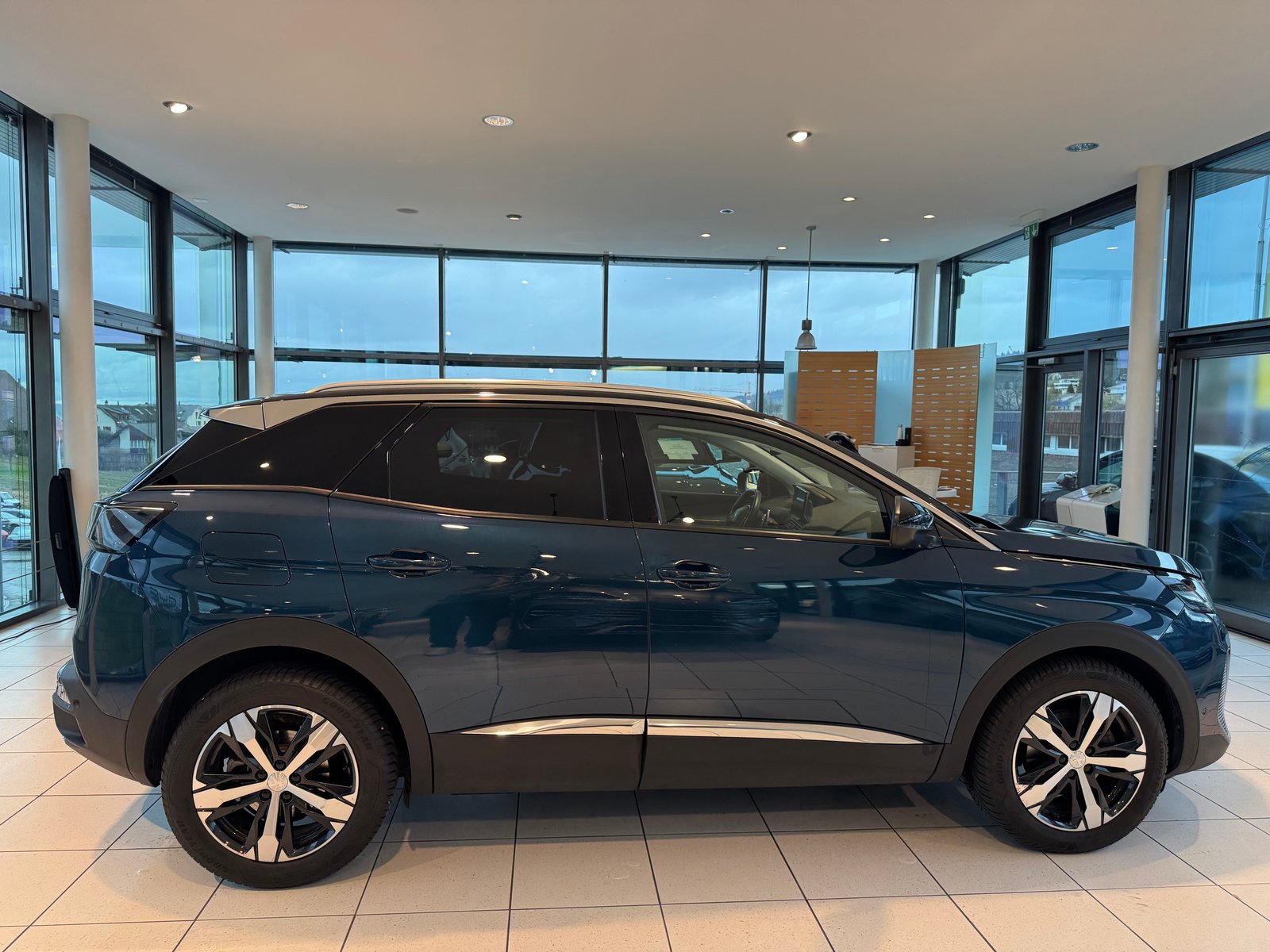PEUGEOT 3008 1.2 PT All.Pack EAT8, Benzina, Occasioni / Usate, Automatico - 7