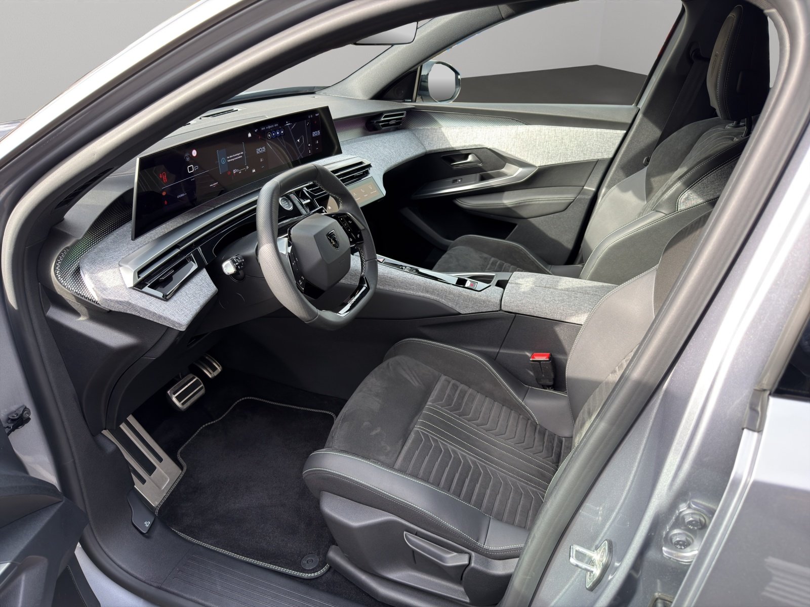 PEUGEOT 3008 1.2 Hybrid GT, Benzina, Occasioni / Usate, Automatico - 4