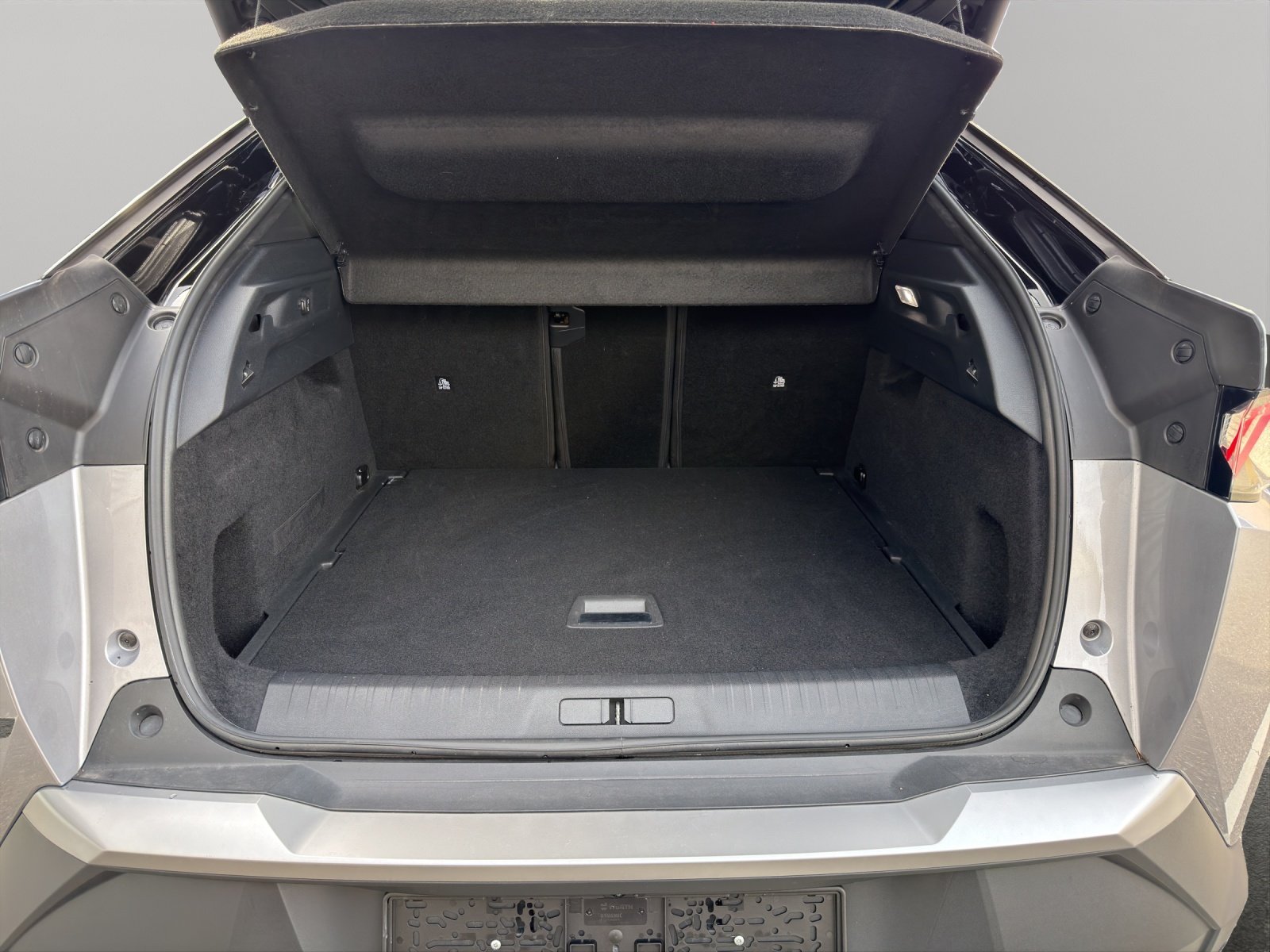 PEUGEOT 3008 1.2 Hybrid GT, Benzina, Occasioni / Usate, Automatico - 6