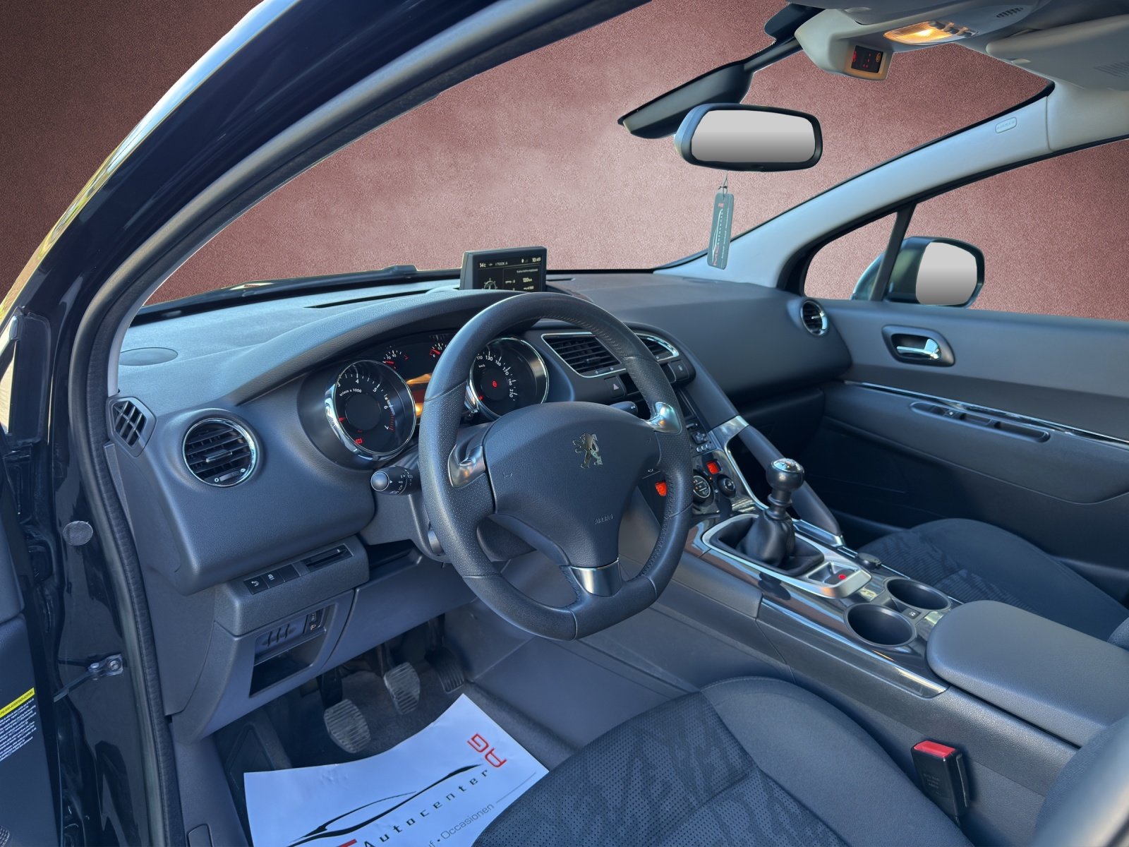 PEUGEOT 3008 1.6 16V T Style, Essence, Occasion / Utilisé, Manuelle - 7