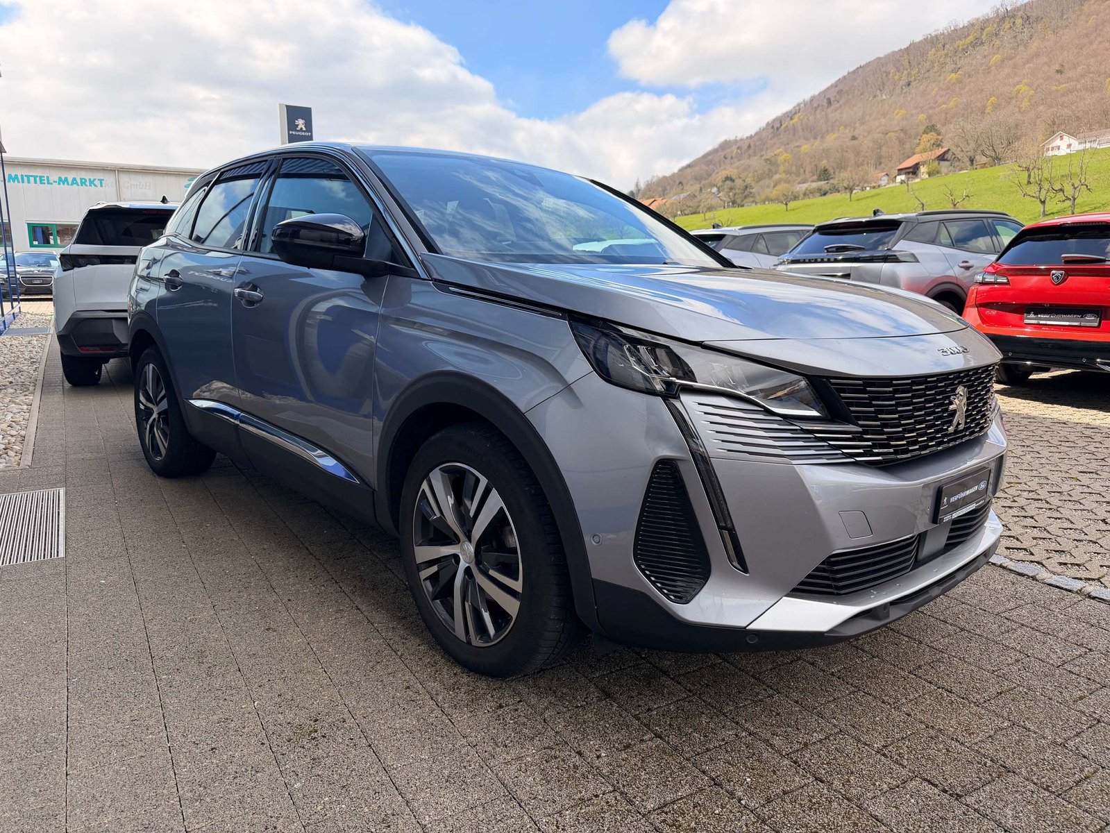 PEUGEOT 3008 1.5 BlueHDi Allure Pack Anhängevorrichtung, Diesel, Occasion / Utilisé, Automatique - 4