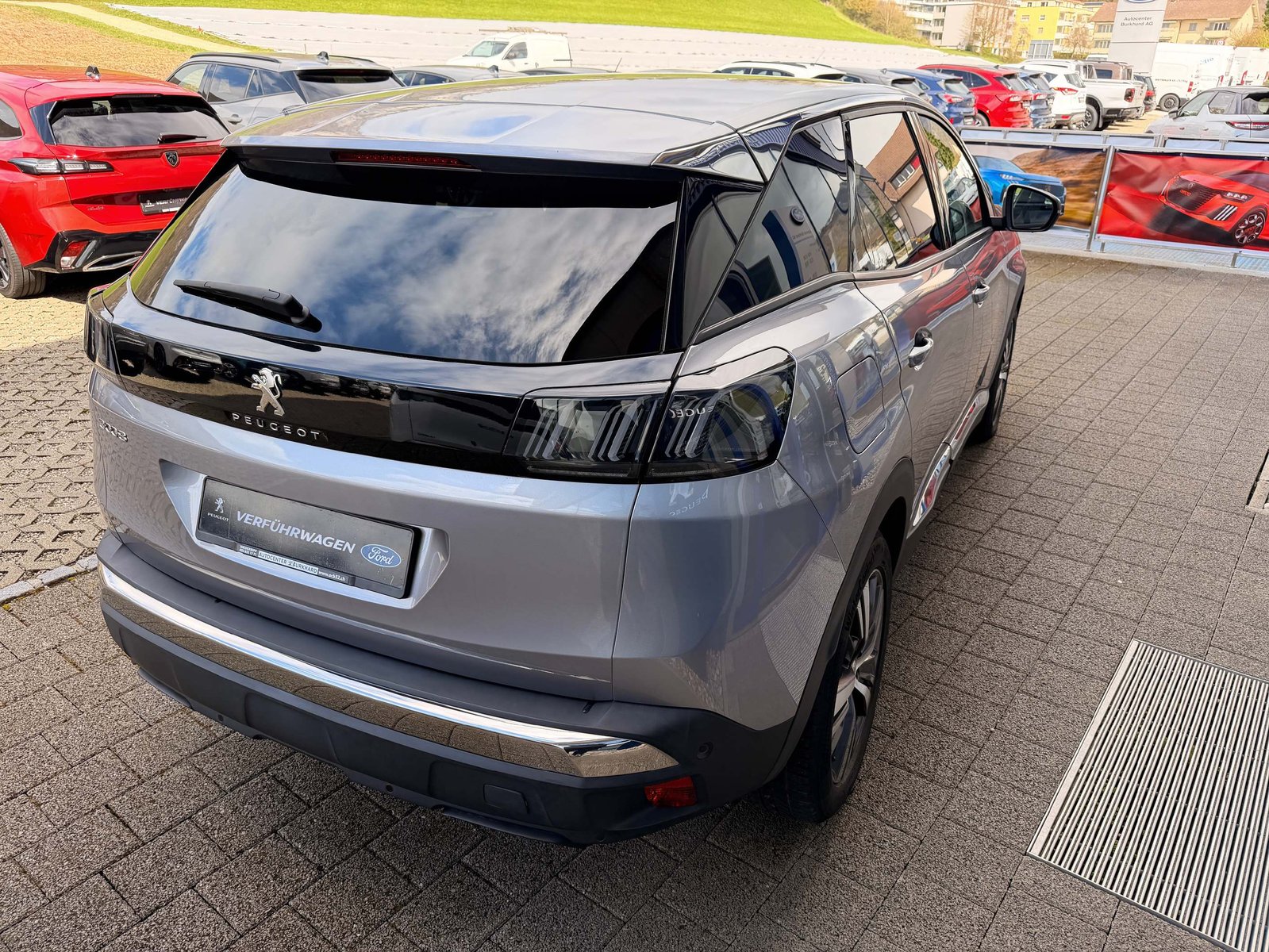 PEUGEOT 3008 1.5 BlueHDi Allure Pack Anhängevorrichtung, Diesel, Occasion / Utilisé, Automatique - 5