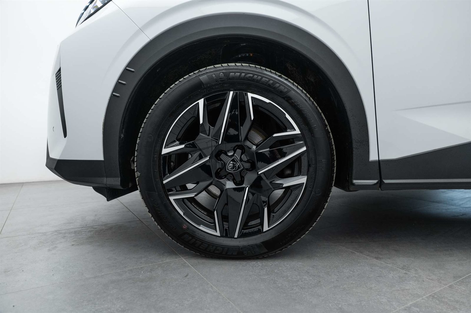 PEUGEOT 3008 145 e-DCS6 Hybrid GT Automat, Mild-Hybrid Petrol/Electric, Second hand / Used, Automatic - 6