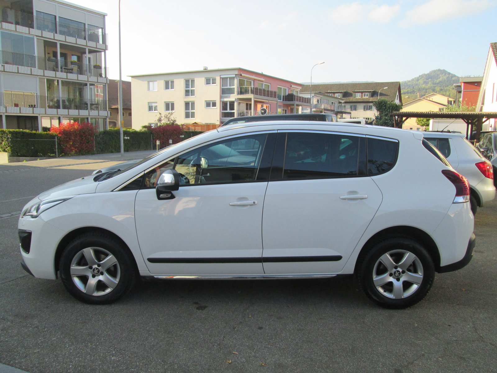 PEUGEOT 3008 1.6 Blue HDI Sensation Tiptronic, Diesel, Occasioni / Usate, Automatico - 2