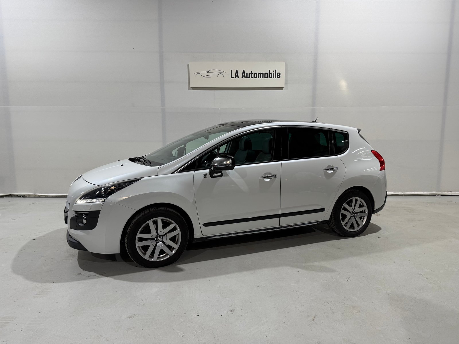 PEUGEOT 3008 HYbrid4 2.0 HDI EGS6, Occasioni / Usate, Automatico - 2