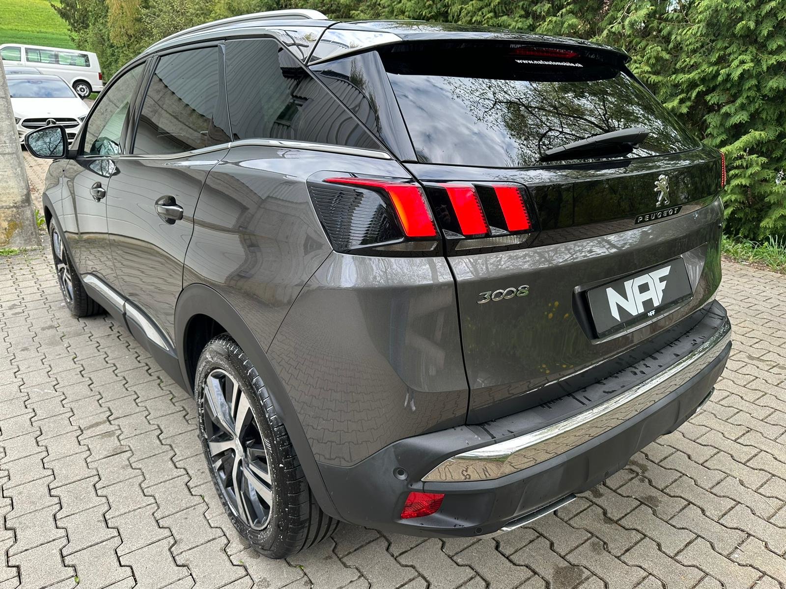 PEUGEOT 3008 1.6 THP GT Line EAT, Essence, Occasion / Utilisé, Automatique - 3